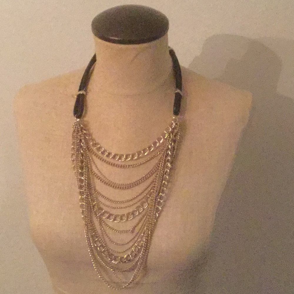 White House Black Market necklace